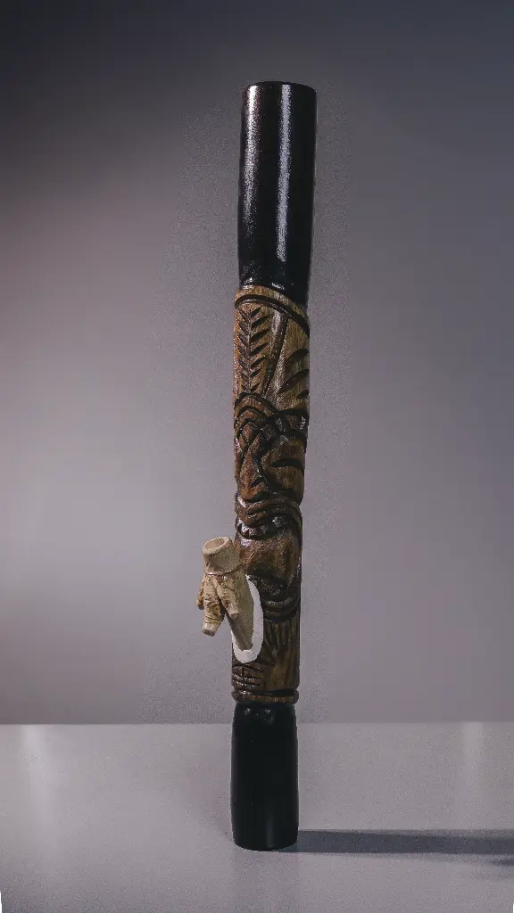 Bamboo Bong Carved 45.5 Cm